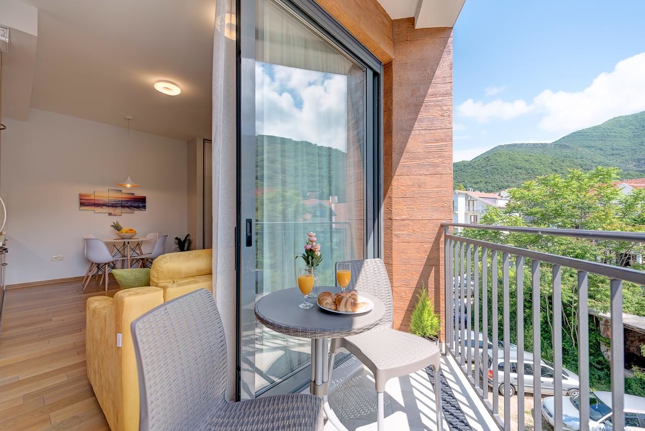 Апартаменты SunRay Тиват-17