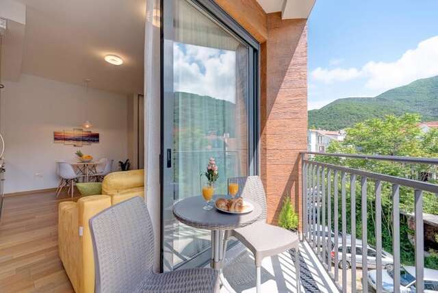 Апартаменты SunRay Тиват-54